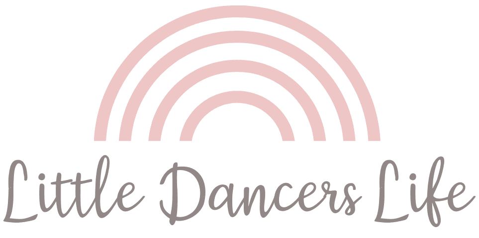 Little Dancers Logo on Kidsbook