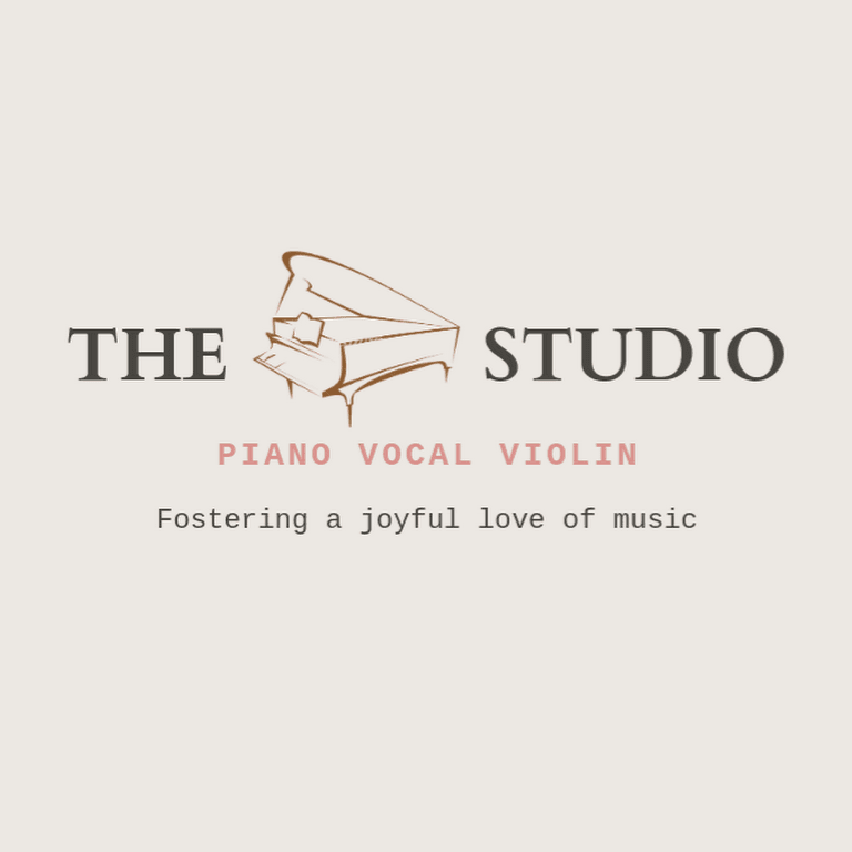 The Piano Studio Logo on Kidsbook