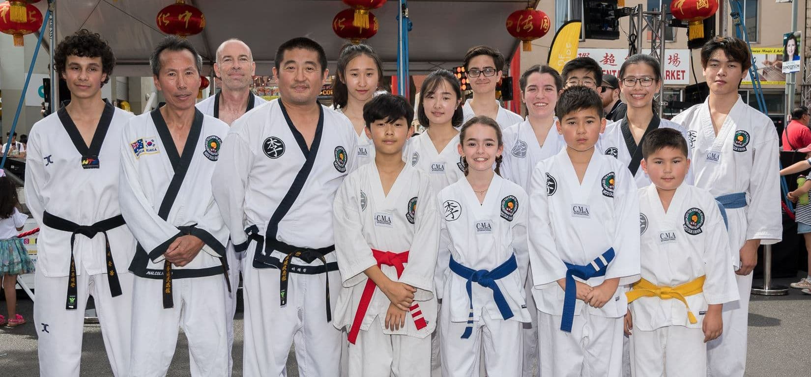Lee's Taekwondo Academy Logo on Kidsbook