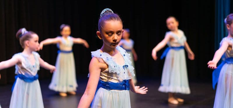 Performance Academy Of Dancing Logo on Kidsbook
