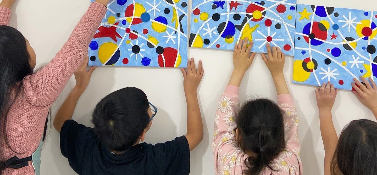 Artstudio Namu Logo on Kidsbook