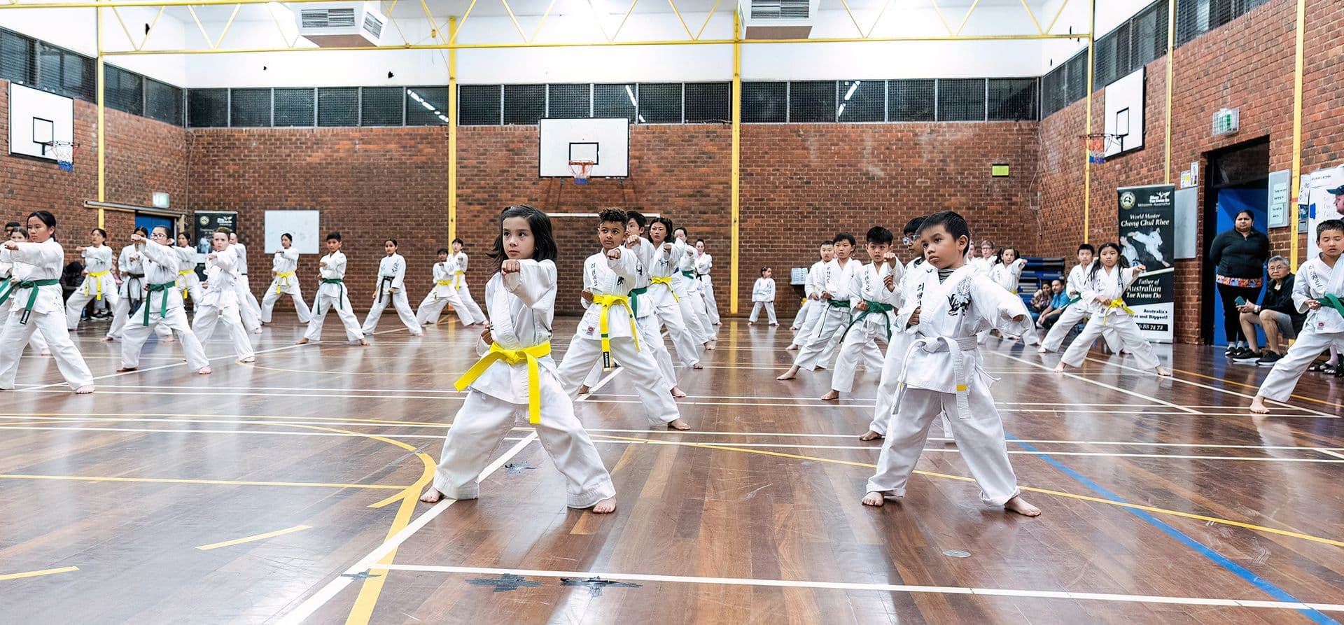 Rhee Tae Kwon Do - Warwick Logo on Kidsbook