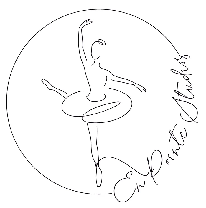 En Pointes School Of Ballet Logo on Kidsbook