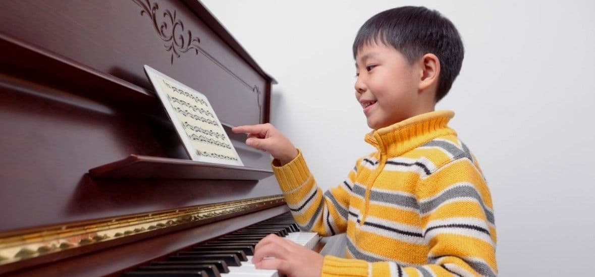 Ellie Piano Studio Logo on Kidsbook