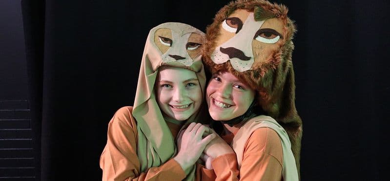 Perform Australia Logo on Kidsbook