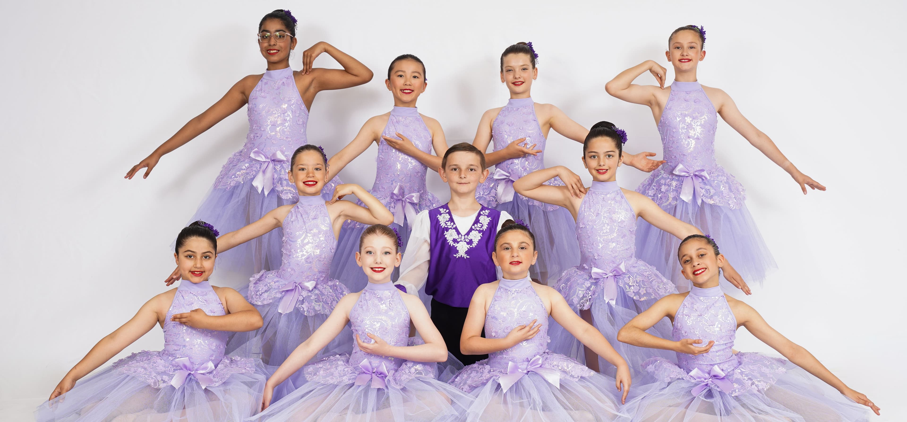 Dancemax Studios Logo on Kidsbook