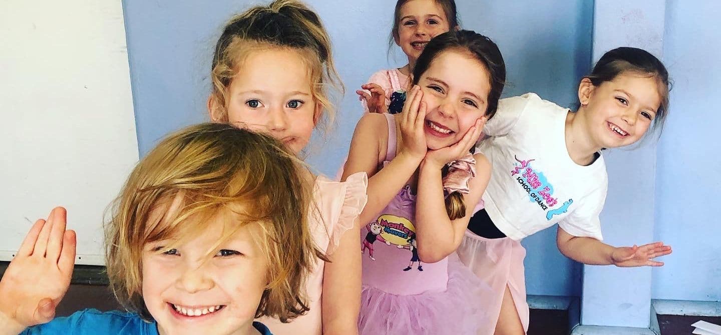 Miss Zoe's School of Dance Logo on Kidsbook