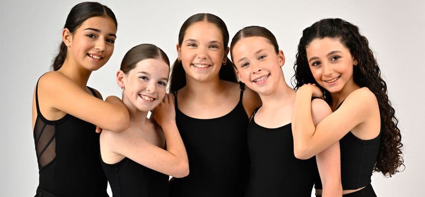 The Hills Dance Factory Logo on Kidsbook