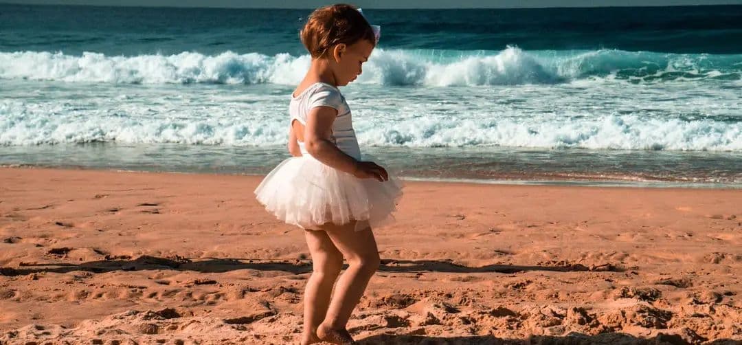 Beach Ballerinas Logo on Kidsbook