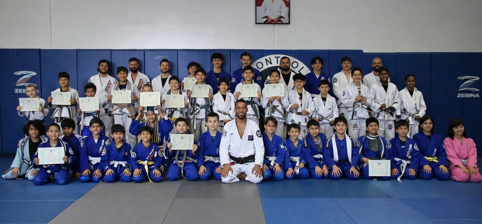 Control Jiu jitsu academy Logo on Kidsbook