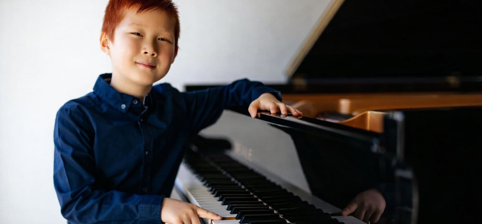 Daniel Badelita Music Studio Logo on Kidsbook