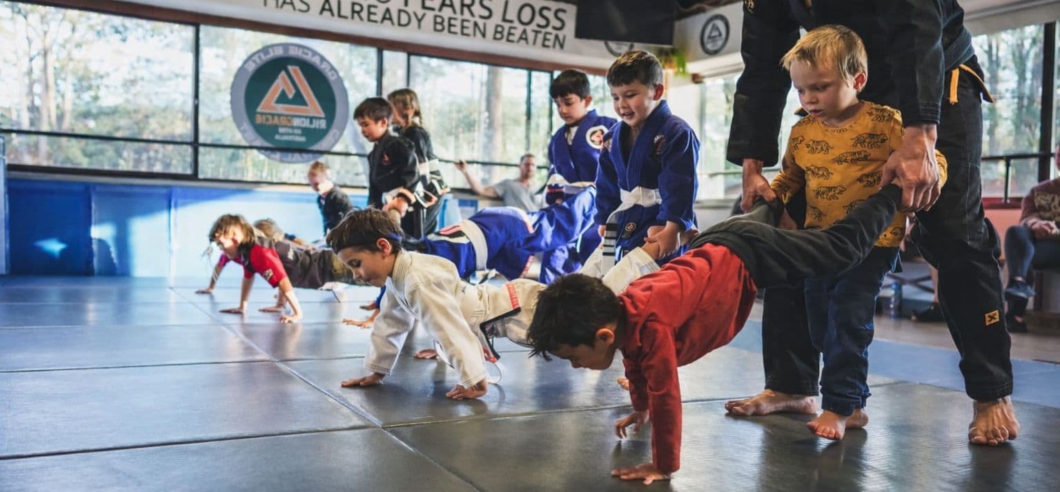 Gracie Elite Central Coast Logo on Kidsbook