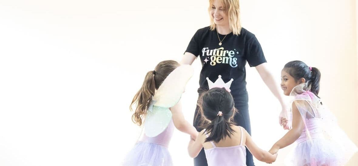 Jigsaw Dance Studio Hornsby & Wahroonga Logo on Kidsbook