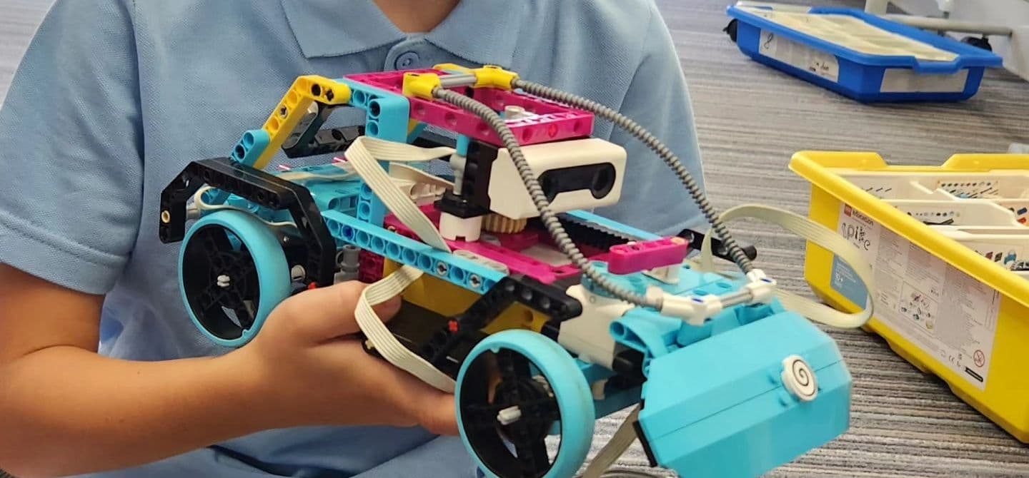 Little Alphas Robotics Logo on Kidsbook