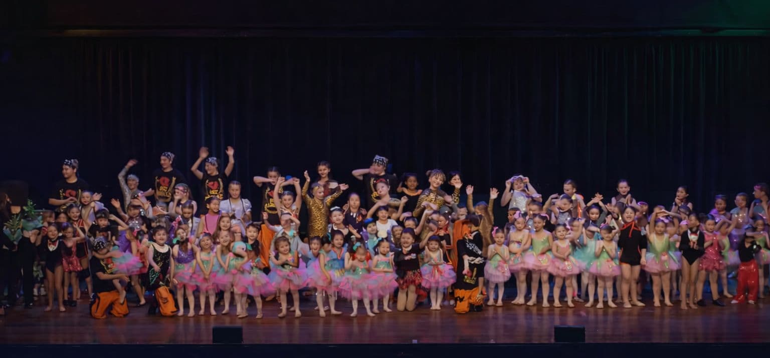 Mz Dinaz Dance Studio Logo on Kidsbook