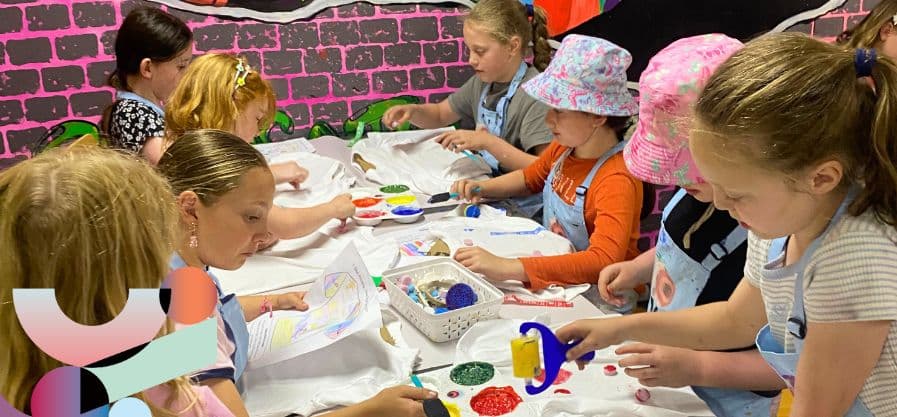 Dya and Paint for Fun - Art and Creative Thinking Studio Logo on Kidsbook