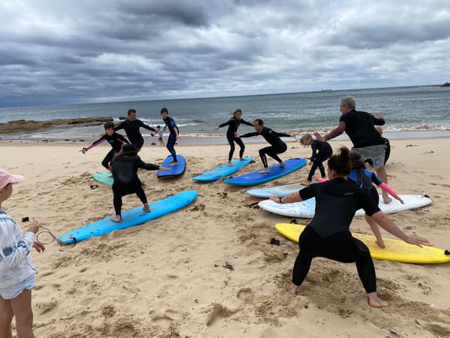 waves surf school
