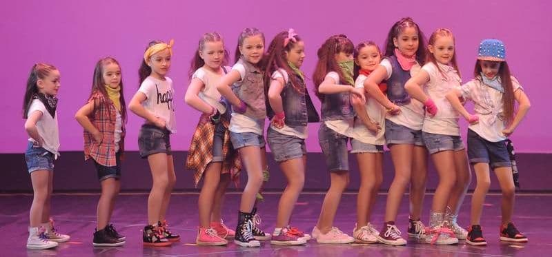 Elevate Dance Centre Logo on Kidsbook
