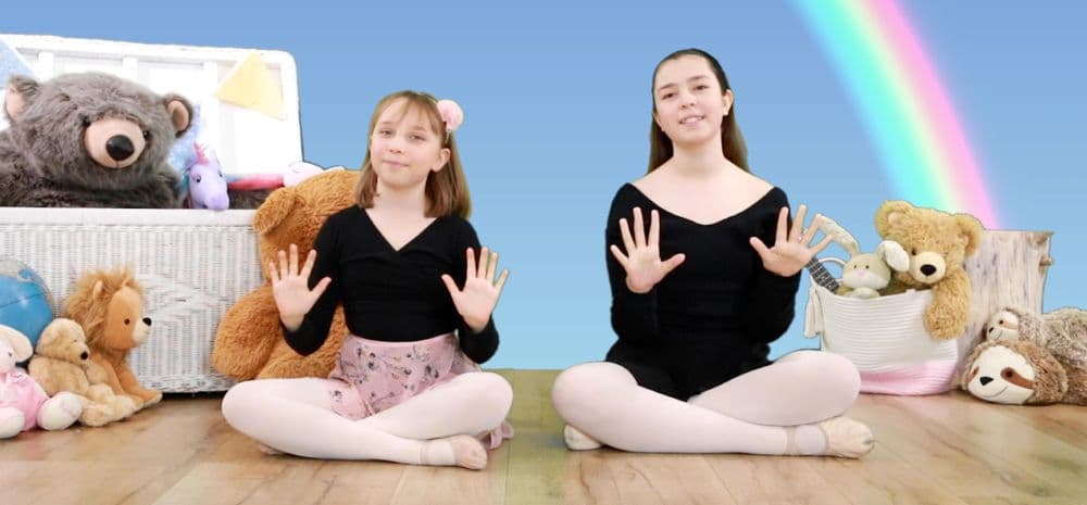 Little Dancers Logo on Kidsbook