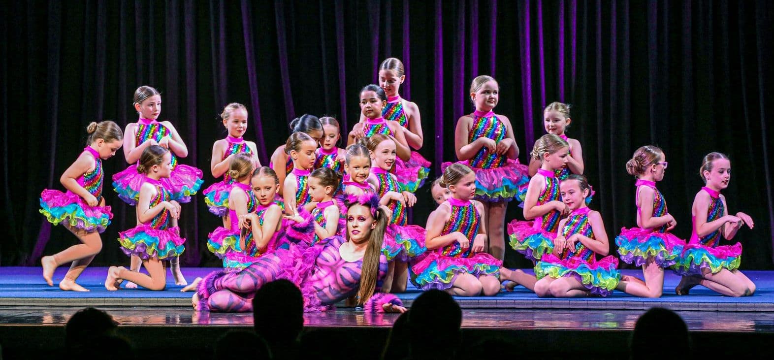 Cowra Ballet School Logo on Kidsbook