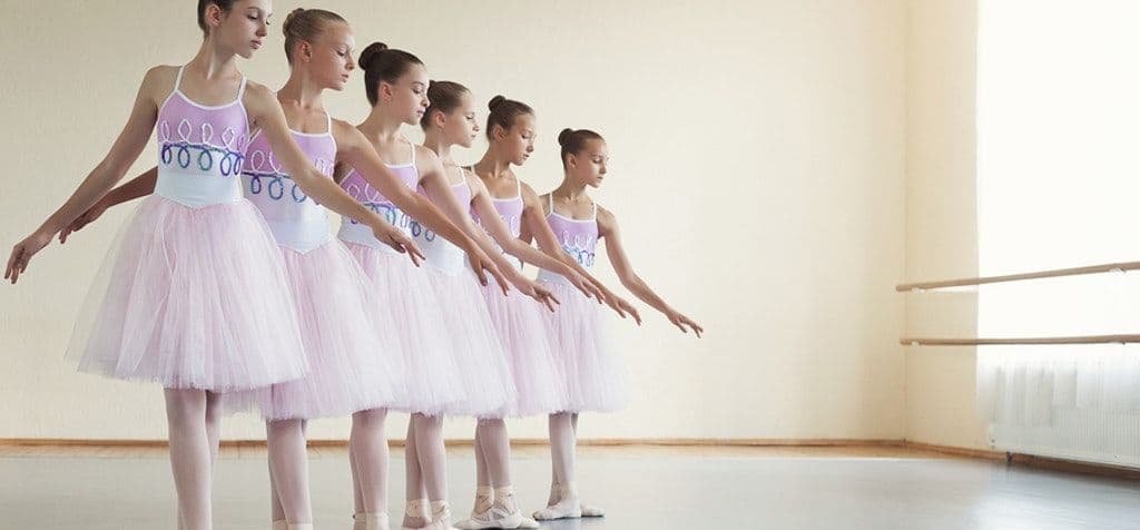 Sydney Performing Arts Academy Logo on Kidsbook