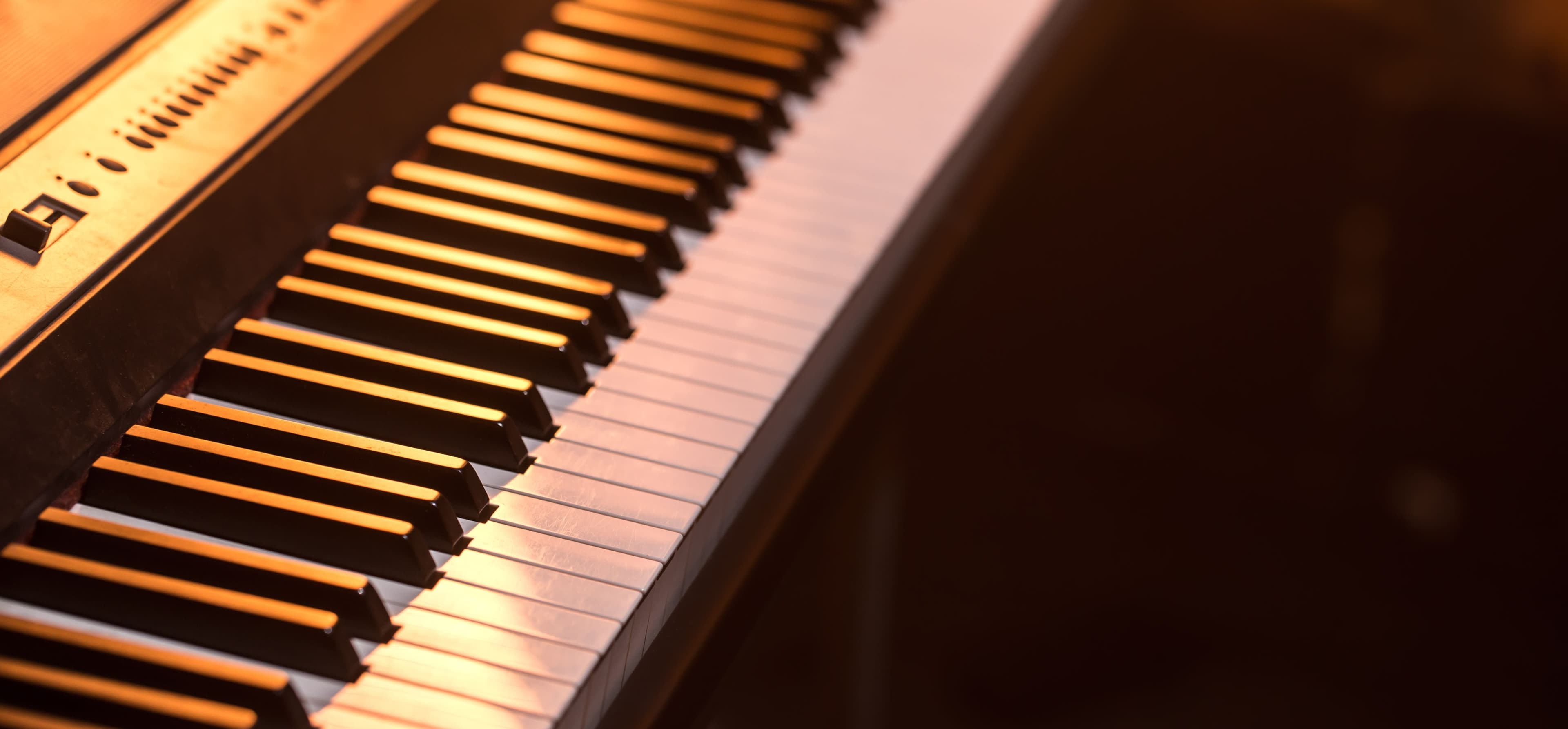 Askar Nurlanov Violin, Viola & Piano Logo on Kidsbook
