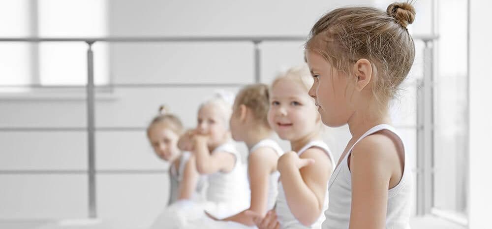 SuperBabyBallet Logo on Kidsbook