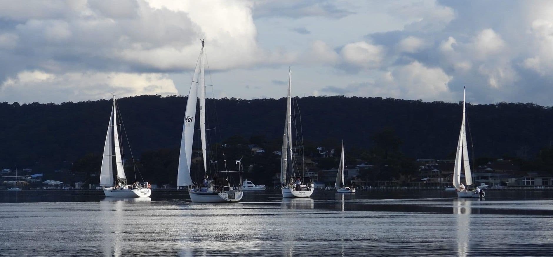 Gosford Sailing Club Logo on Kidsbook